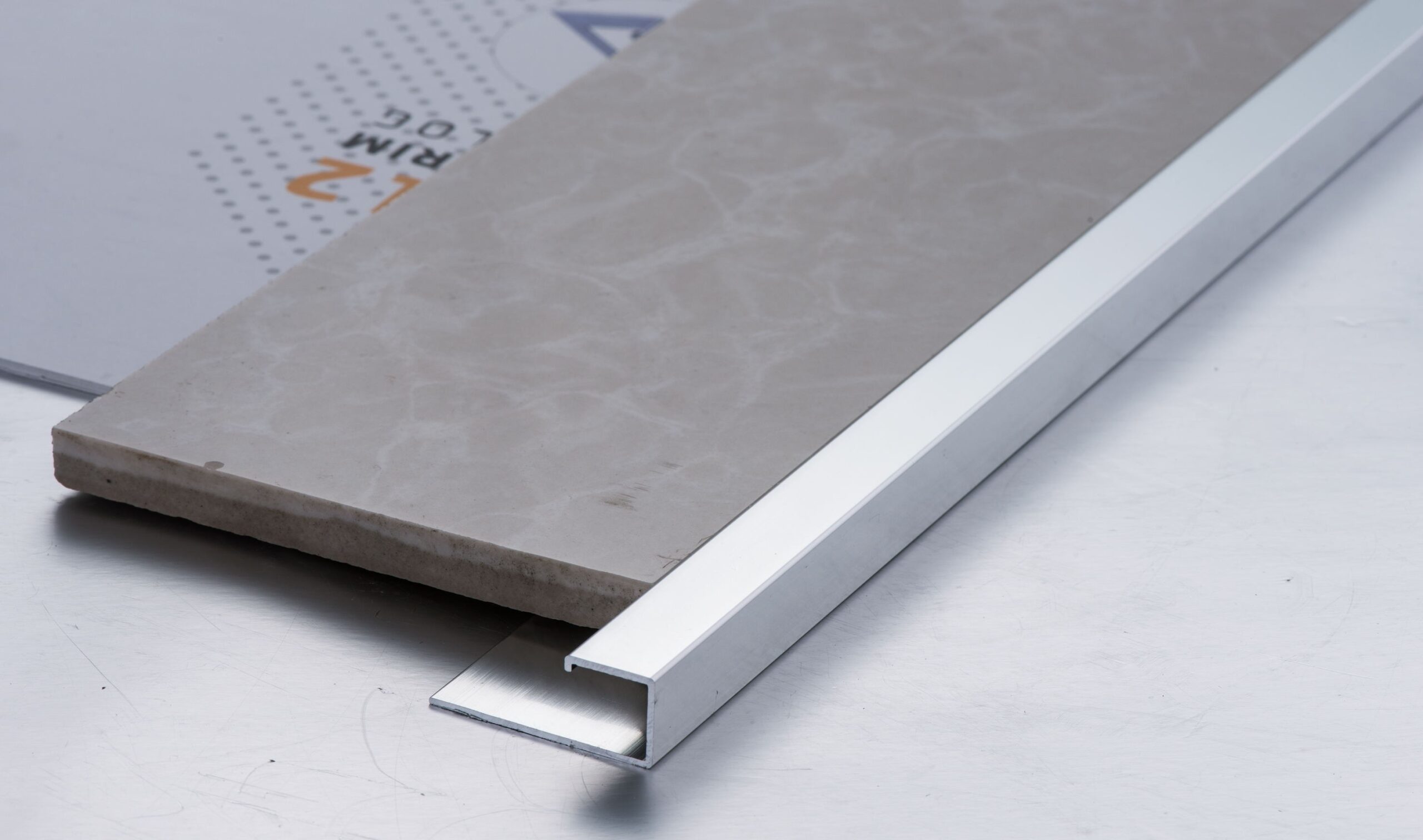 HJØRNELIST BLANK KANTAT 12,5MM-0 HJØRNELIST BLANK KANTAT 12,5MM-0