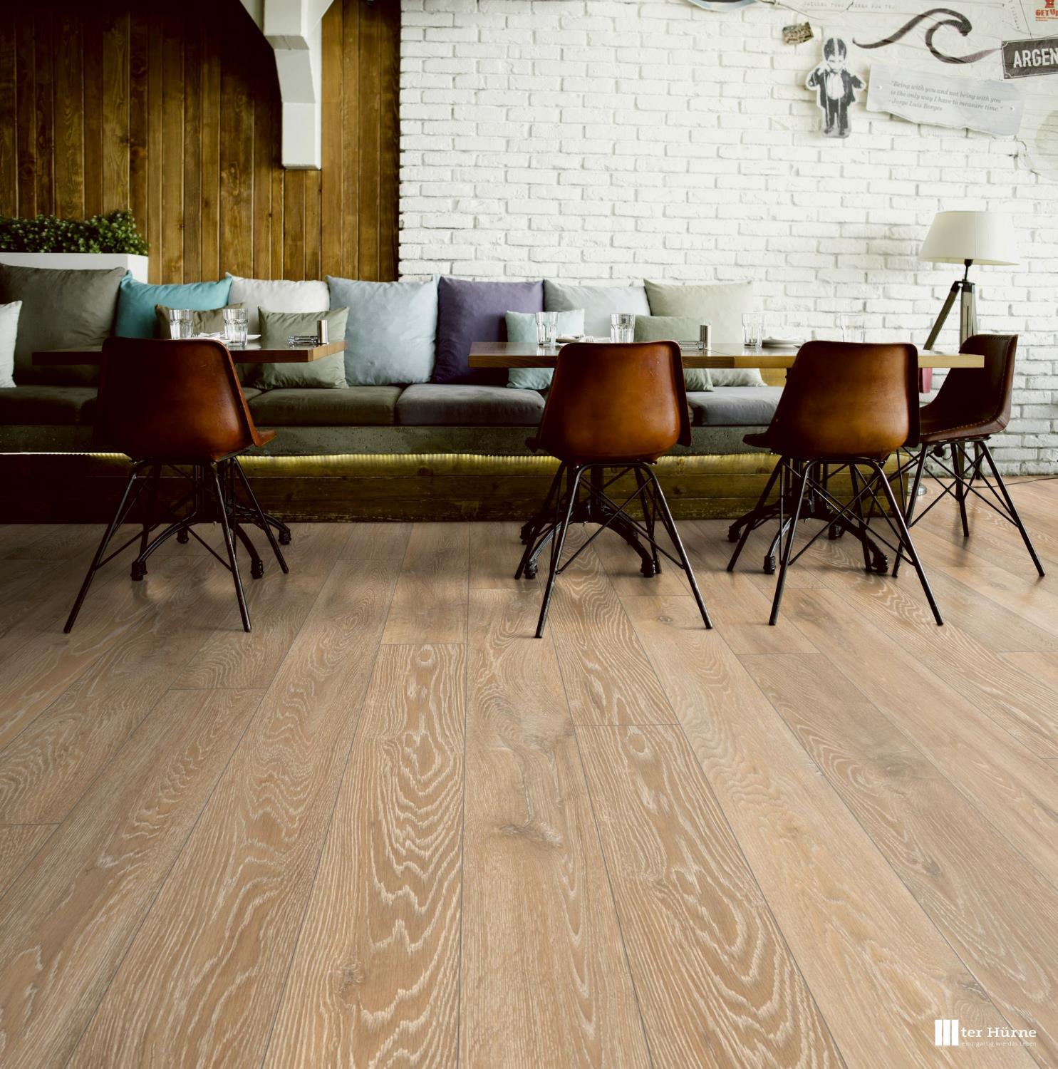 LAMINAT-OAK-PASTEL-BEIGE-H02-10MM_1598523830.jpg